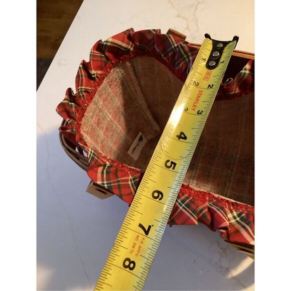 Longaberger 1992 Christmas Collection Season Greetings Basket with Insert Liner - Picture 9 of 10